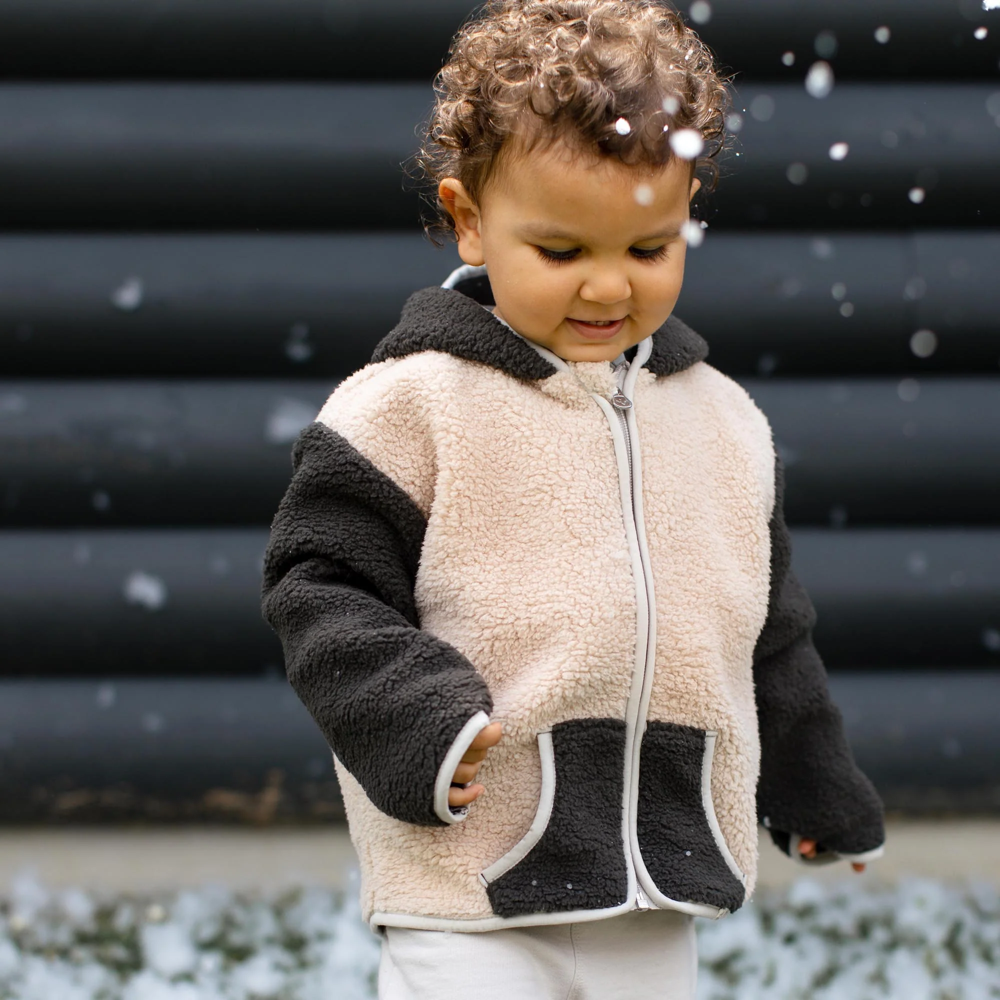 RepreveĀ® Sherpa Zip Front Jacket - Delicate Doe - Image 9