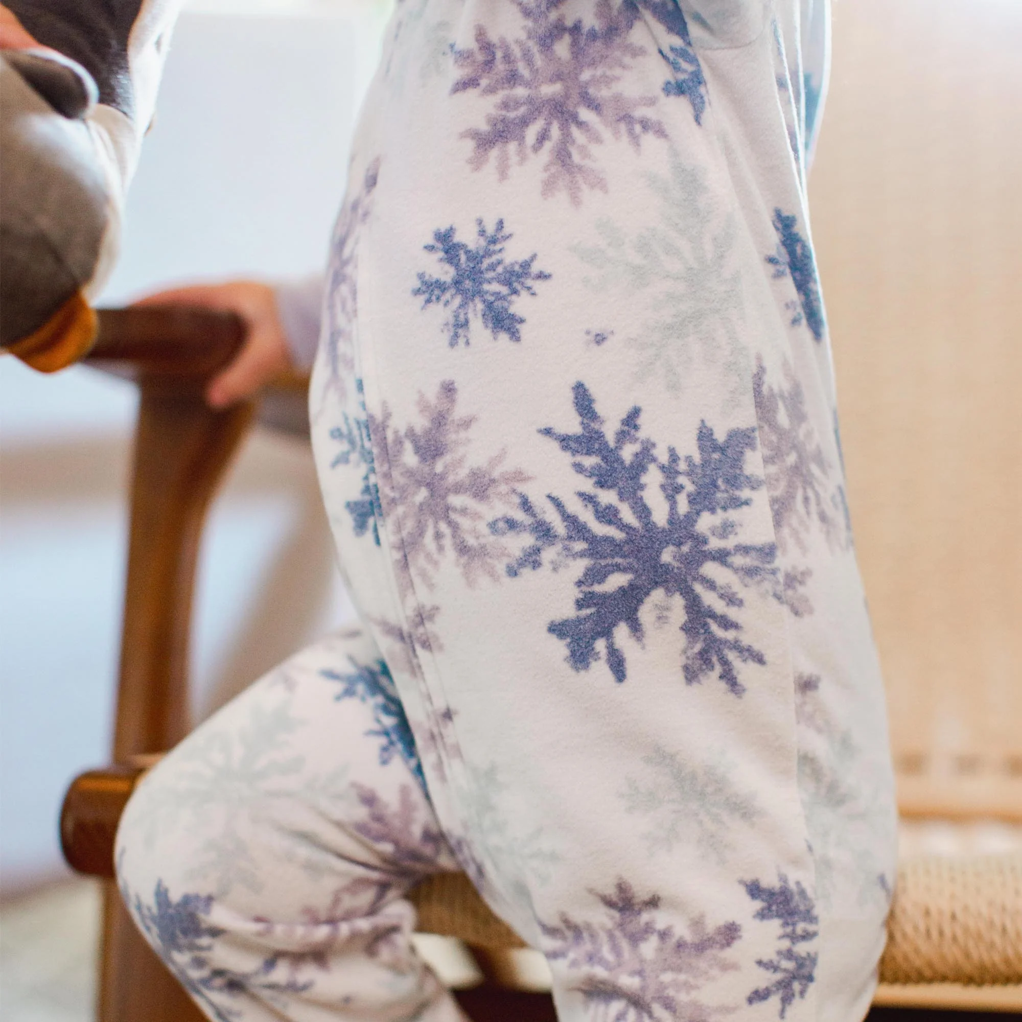 Snowflake Flurries polarbee⢠Repreve® Microfleece Pajamas - Image 4